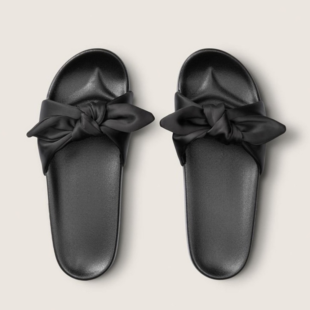 PINK Victoria Secret Bow Slides